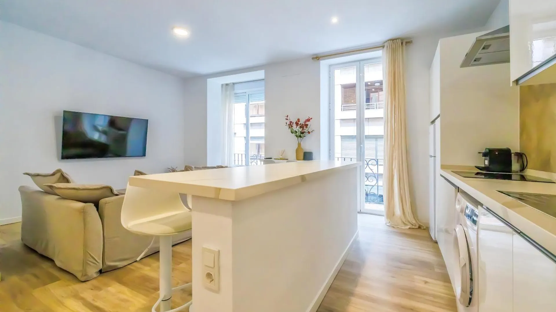 Apartment Apto Gran Capitan Center I - Parking Cordoba