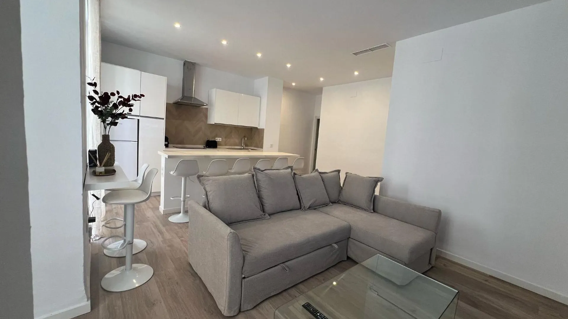 Apto Gran Capitan Center I - Parking Cordoba Apartment