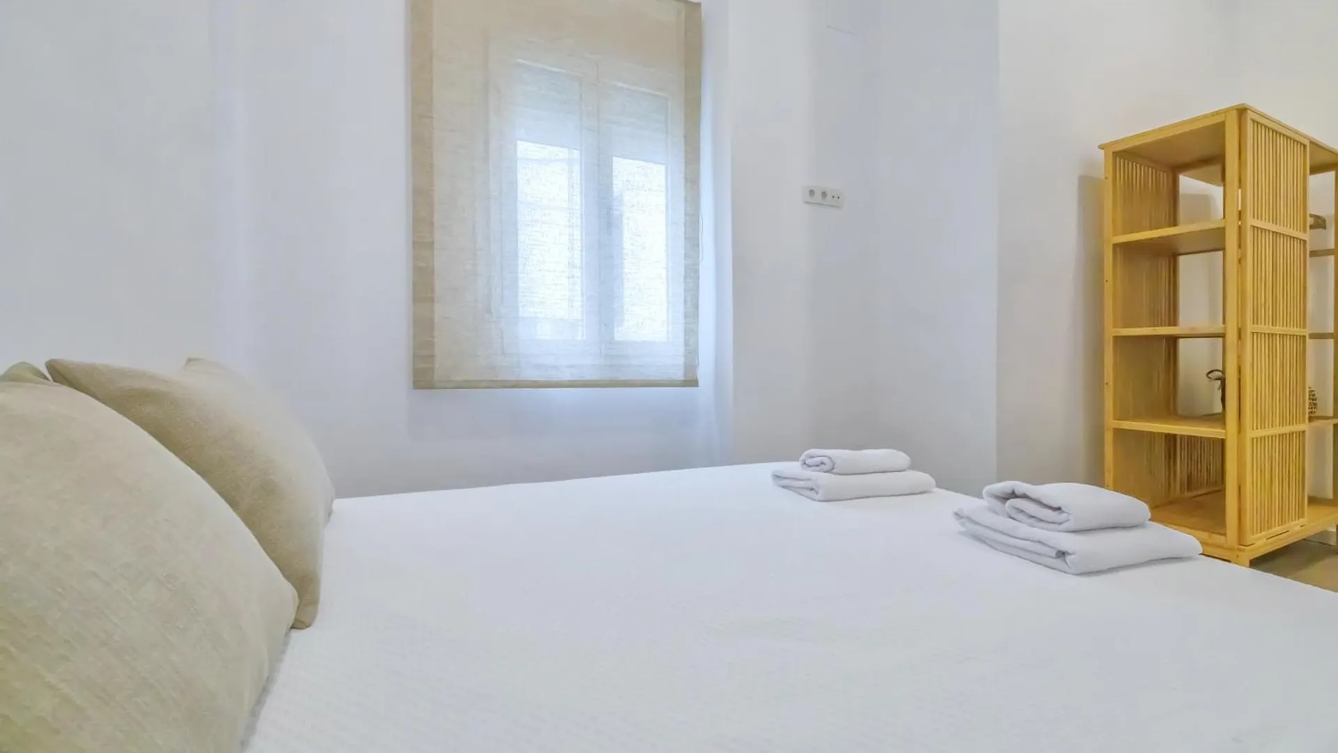 Apartment Apto Gran Capitan Center I - Parking Cordoba Spain